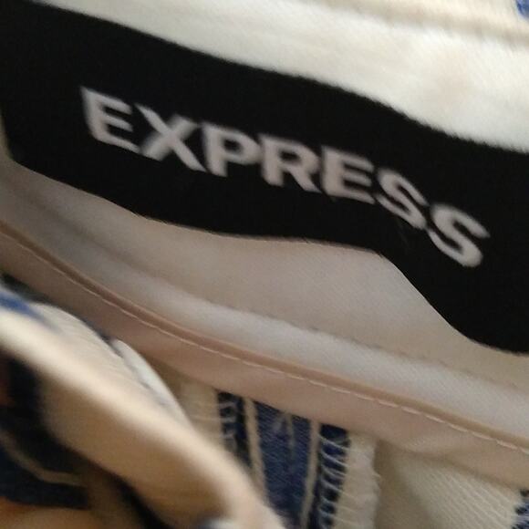 Express striped high rise wide leg ankle pants. Size 4 - Picture 2 of 10